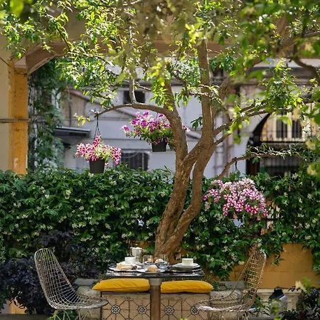 Atelier Ines Arts & Bed & Breakfast 4*