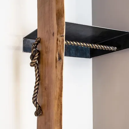 Atelier Ines Arts & Bed & Breakfast 4*