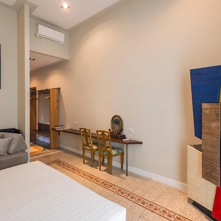 Atelier Ines Arts & Bed & Breakfast