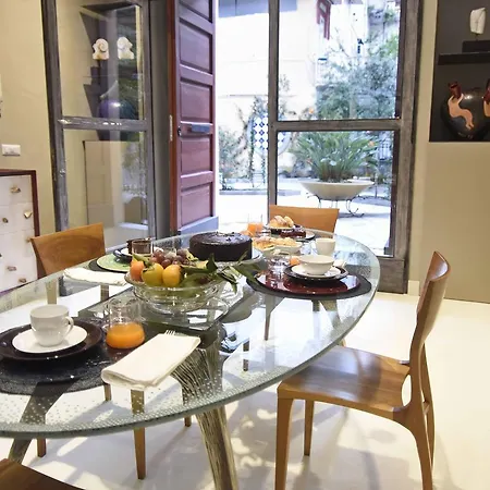 Atelier Ines Arts & 4* Naples