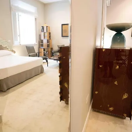 Atelier Ines Arts & Bed & Breakfast