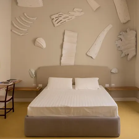Atelier Ines Arts & Bed & Breakfast *