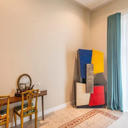 Atelier Ines Arts & 4*